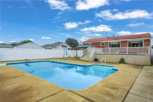 1505 Drespling Ln, Hickory Township, PA 16101 - Photo 5