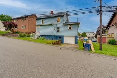 1016 Walnut St, Penn Twp, PA 15636 - Photo 3