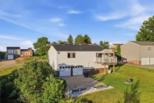 409 Scottsdale Dr, Moon/Crescent Twp, PA 15108 - Photo 37