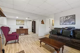 409 Scottsdale Dr, Moon/Crescent Twp, PA 15108 - Photo 23