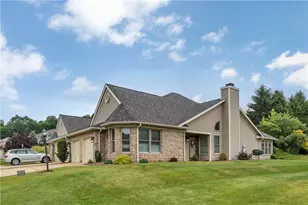 1903 Hunt Club Dr, Hempfield Township, PA 15601 - Photo 1
