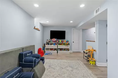 446 Coolidge Avenue, Pittsburgh, PA 15228 - Photo 23
