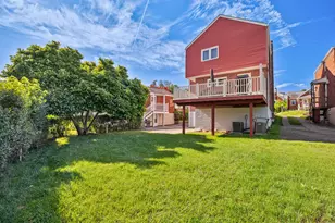 525 Loretto Rd, Pittsburgh, PA 15217 - Photo 3