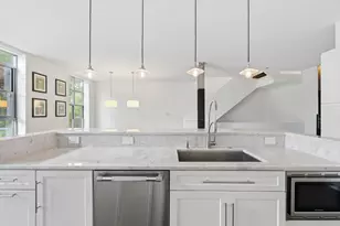 810 Beech Ave, Pittsburgh, PA 15233 - Photo 9