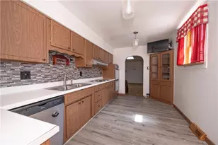 123 Smith St, Canonsburg, PA 15317 - Photo 9