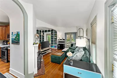 141 Lacrosse St, Pittsburgh, PA 15218 - Photo 3