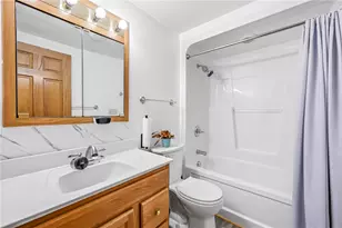 90 Rexford Dr, Hermitage, PA 16148 - Photo 23