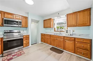 90 Rexford Dr, Hermitage, PA 16148 - Photo 9