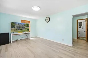 90 Rexford Dr, Hermitage, PA 16148 - Photo 19