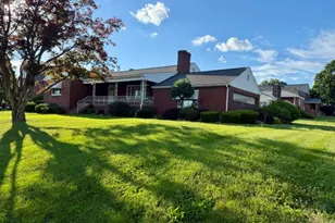 319 Sumner Ave, New Castle, PA 16105 - Photo 19
