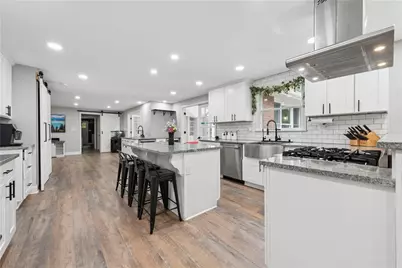 4019 Mayflower Ct, Murrysville, PA 15668 - Photo 7