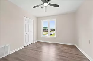801 Vine, Liberty Boro, PA 15133 - Photo 11