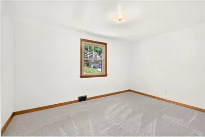 1610 Hill St, White Oak, PA 15131 - Photo 27
