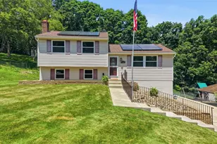 728 Skyview Dr, Cranberry Township, PA 16066 - Photo 1