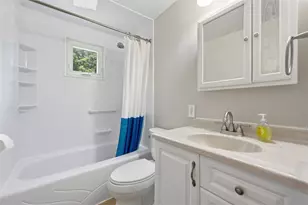 728 Skyview Dr, Cranberry Township, PA 16066 - Photo 13