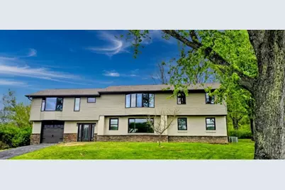 125 Wilma Dr, Washington Township, PA 15613 - Photo 3