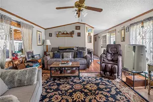 1902 Jackson Center Polk Rd, Mineral Township, PA 16153 - Photo 11