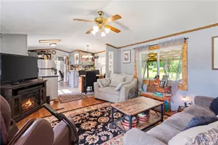 1902 Jackson Center Polk Rd, Mineral Township, PA 16153 - Photo 5