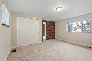 8966 Knoll St, Pittsburgh, PA 15101 - Photo 9