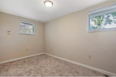 8966 Knoll Street, Pittsburgh, PA 15101 - Photo 13