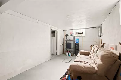 412 Phillips Ave, Stowe Township, PA 15136 - Photo 25