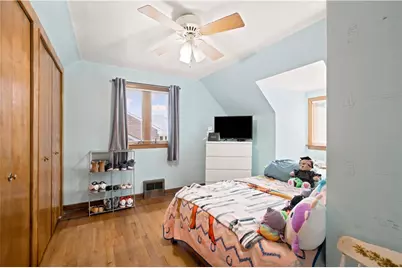 412 Phillips Ave, Stowe Township, PA 15136 - Photo 17
