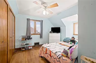 412 Phillips Ave, Stowe Township, PA 15136 - Photo 17