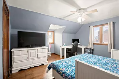 412 Phillips Ave, Stowe Township, PA 15136 - Photo 15