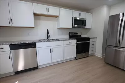 1615 Manhattan St, Pittsburgh, PA 15233 - Photo 5