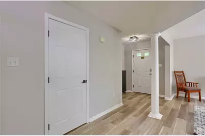 1821 Pioneer Drive, Pittsburgh, PA 15143 - Photo 3
