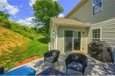 1821 Pioneer Drive, Pittsburgh, PA 15143 - Photo 47