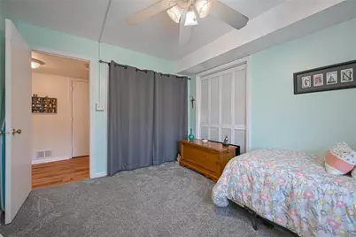 940 Margarite Dr #K, Scott Township, PA 15216 - Photo 23