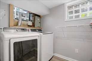 332 Sleepy Hollow Rd, Pittsburgh, PA 15228 - Photo 25