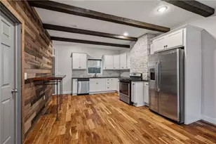3936 Clement Wy, Pittsburgh, PA 15224 - Photo 9