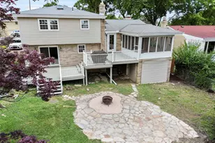 2429 Pin Oak Pl, Pittsburgh, PA 15220 - Photo 33