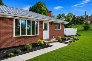 27 Washington Ave, Mt Pleasant Twp, PA 15340 - Photo 5
