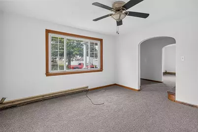 1424 Jackson Ave, New Castle, PA 16101 - Photo 7