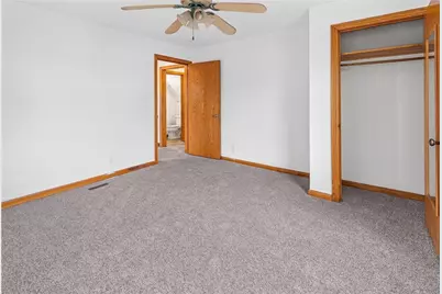 1424 Jackson Ave, New Castle, PA 16101 - Photo 31