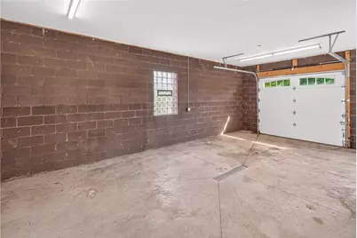 1424 Jackson Ave, New Castle, PA 16101 - Photo 7