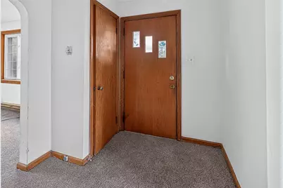 1424 Jackson Ave, New Castle, PA 16101 - Photo 5