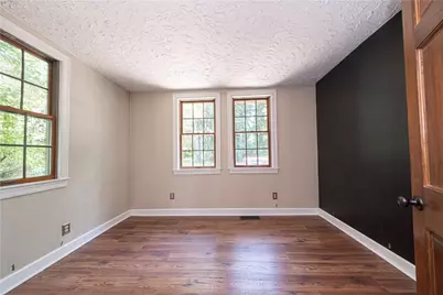 50 Center Ave, Pittsburgh, PA 15229 - Photo 11