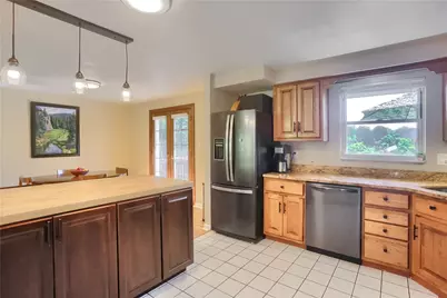 308 Holiday Drive, Ross Twp, PA 15237 - Photo 19