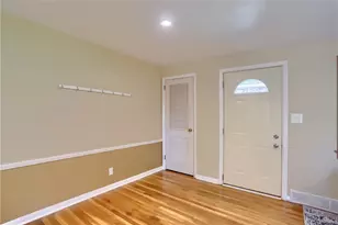 308 Holiday Dr, Ross Twp, PA 15237 - Photo 5
