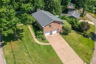 308 Holiday Dr, Ross Twp, PA 15237 - Photo 43