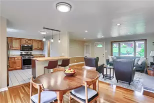 308 Holiday Dr, Ross Twp, PA 15237 - Photo 15