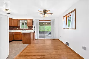 27 Barnhart Rd, Hempfield Township, PA 15601 - Photo 9