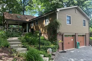 108 Needham Dr, Middlesex Township, PA 16059 - Photo 3