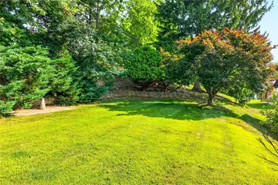 5032 Azalea Dr, Pittsburgh, PA 15236 - Photo 3