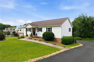 101 Caitlin Ct, Hunker, PA 15639 - Photo 5