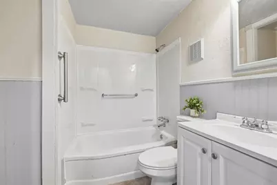 73 Clifford Dr, Green Tree, PA 15220 - Photo 21